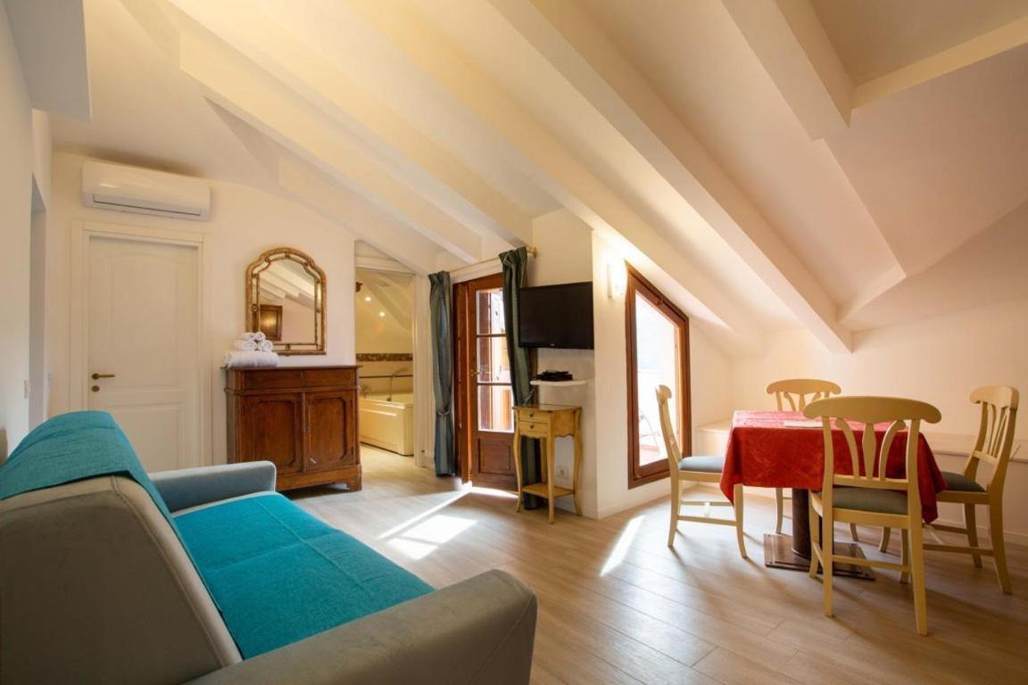 Tovo San Giacomo Residence Villa Il Casale - Appartamenti Wellness E Piscina Riscaldata מראה חיצוני תמונה